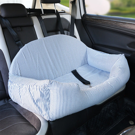 Large 84cm Dog Car Seat for Medium Breeds - SUV/Car Universal Non-Slip Base | FriskFable - friskfable